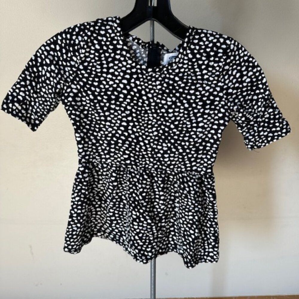 Black & White Heart Peplum Top  8436 Medium Size 8 (girls)